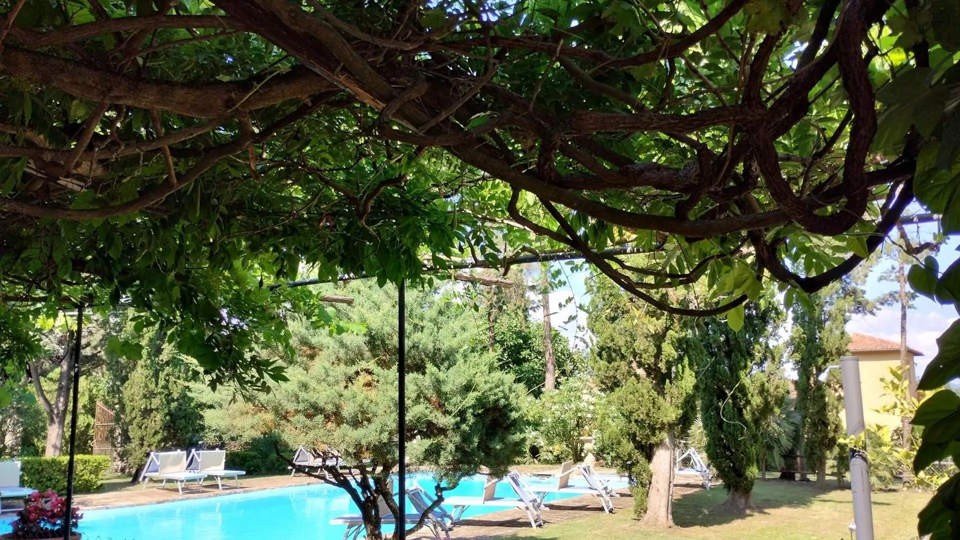 Alloggio per agriturismo Villa Marrucheto Giuncarico Italia
