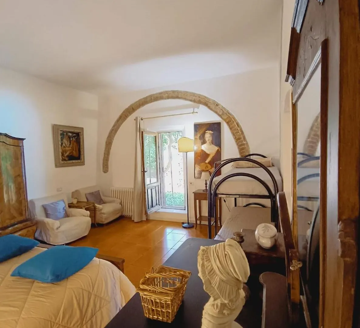 Villa Marrucheto Giuncarico Italia